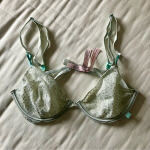 Victoria’s Secret unlined demi bra/ light blue with metallic printed stars/ 34C